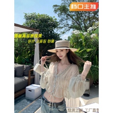 批发板栗可可Bankelili'薄荷之夏'微透轻盈<b class='q'>雪纺</b><b class='q'>衬衫</b>自带抹胸气质上衣