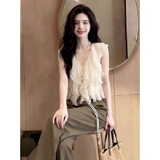 批发韩系甜美荷叶边V领无袖背心衬衫<b class='q'>春</b>夏新款设计感别致减龄百搭上衣