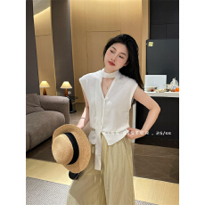 批发KISSSISTER韩版2025时尚V领系带单排扣设计百搭慵懒短袖针织<b class='q'>开衫</b>