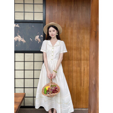 批发MOBAI默白夏时花复古<b class='q'>亚麻</b>翻领刺绣连衣裙女夏季小众收腰<b class='q'>长裙</b>
