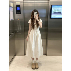 批发温柔风白色短袖连衣裙女2026夏季<b class='q'>新款</b>法式长裙子巨好看气质小个子