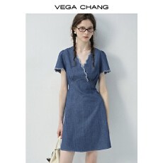 批发设计感牛仔连衣裙女2025新款夏季小个子V领蕾丝花边收腰<b class='q'>短裙</b>