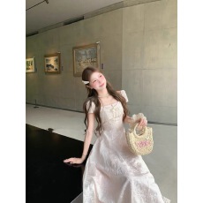 批发梁子雾粉茶会夏季少女风<b class='q'>蕾丝</b>拼接<b class='q'>刺绣</b>长裙A字收腰连衣裙