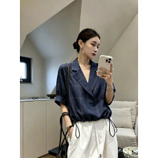 批发2026夏季新款轻熟风深蓝色条纹西装<b class='q'>外套</b>女设计感<b class='q'>显瘦</b>气质通勤上衣