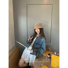 批发小宜定制 蓝调安可·开春新款蓝色复古小个子长袖短款牛仔外套女