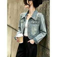 批发重工钉珠短款牛仔外套女小个子早<b class='q'>春</b>秋季不撞款渐变色工装夹克上衣