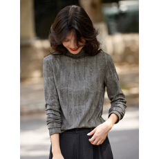 熙世界时尚假两件T恤女长袖撞色圆领显瘦别致正肩上衣2026秋新款