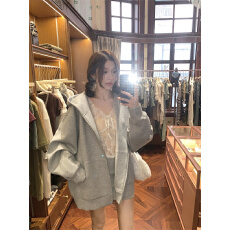 批发实拍实价~<b class='q'>大码</b>蕾丝v领长袖T恤<b class='q'>打底衫</b>上衣拉链连帽卫衣开衫+半裙女