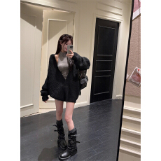 批发实拍实价 大码慵懒V领毛衣外套女春秋辣妹针织衫吊带背心裙<b class='q'>两件套</b>