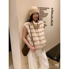 批发欧洲站秋<b class='q'>冬</b>新款软糯毛绒绒 皮毛一体马甲背心女皮草上衣