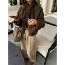 批发时尚围巾撞色圈圈绒短外套女<b class='q'>欧洲站</b>早秋<b class='q'>新款</b>百搭显瘦上衣潮