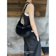 批发【MBH】秋冬<b class='q'>复古</b>磨砂牛皮麻花辫马鞍包独特大容量单肩包