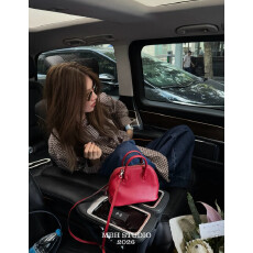 批发【MBH】半手工法羊纹头层牛皮18贝壳包真皮斜挎手提包(配肩带)