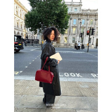 批发Jennie同款Row风头层羊皮极简波士顿包大容量单肩包