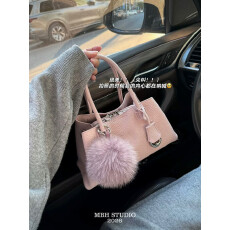 批发26早春贵气千金头层牛皮荔枝纹花园包小众设计手提包