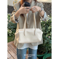 批发长期主义！极简风格头层牛皮大容量波士顿包百搭通勤单肩包