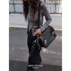 韩国东大门邮差包头层牛皮复古文艺学院风大容量通勤斜挎手提包