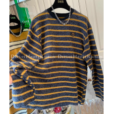 批发胶章+原版布料）240斤特<b class='q'>大码</b>春秋慵懒风笑脸条纹<b class='q'>打底衫</b>女