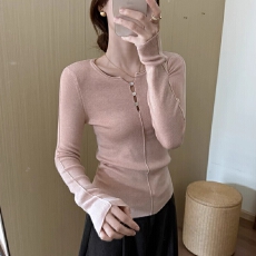 批发美式<b class='q'>镂空</b>小心机针织<b class='q'>衫</b>女秋冬季内搭修身打底<b class='q'>衫</b>设计感显瘦长袖上衣