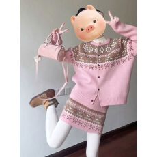 批发绵<b class='q'>羊绒</b>】秋冬针织衫套装女复古费尔岛毛衣高腰显瘦半裙两件套