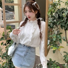 批发法式立领<b class='q'>泡泡袖</b>白色花边复古衬衫女百搭宽松<b class='q'>上衣</b>设计感小众