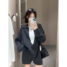 批发慵懒简约V领长袖针织衫内搭T恤早秋松紧腰<b class='q'>修身</b>短裤两件套