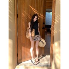 批发黑色半高领无袖吊带背心女装夏季<b class='q'>显瘦</b>收腰内搭辣妹打底衫上衣外穿