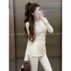 批发纯欲风侧开叉中长款<b class='q'>白色</b><b class='q'>打底衫</b>女秋冬新款韩版修身叠穿长袖t恤女