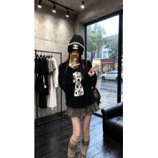 批发黑色狗狗毛衣咖色<b class='q'>千鸟格</b>百褶裙
