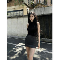 批发黑色针织背心+包臀<b class='q'>短裙</b>两件套