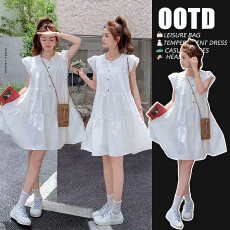 批发甜美减龄白色小飞袖连衣裙2026夏季<b class='q'>韩版</b>大码奶乖初恋感娃娃裙