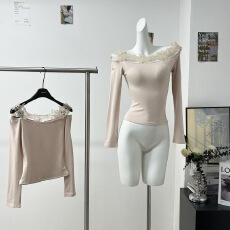 批发kubiliv12/23日上新 缪斯花语设计感立体<b class='q'>蕾丝</b>一字长袖上衣