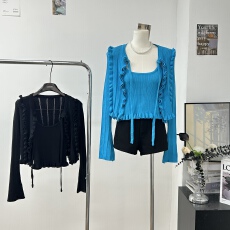 批发LINONEONE 贩卖温柔 蓝色气质木耳边系带针织长袖<b class='q'>开衫</b>/吊带两件套