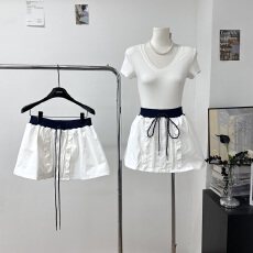 批发JUNSTUDIOm1u girlmiu系拼接蓬蓬半身裙