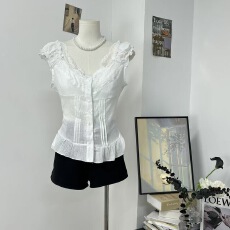 批发YOLO SHOP古董少女獨<b class='q'>家</b>100棉蕾丝设计叠穿纯欲木耳边夏季短袖上衣