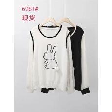 批发<b class='q'>胖</b>佳<b class='q'>大码</b>巨好看减龄假两件针织衫女秋季<b class='q'>胖</b><b class='q'>mm</b><b class='q'>宽松</b>显瘦内搭外穿上衣