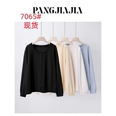 批发大码微胖简约宽松显瘦慵懒风纯色圆领<b class='q'>卫衣</b>外套春季新款时尚百搭<b class='q'>女</b>