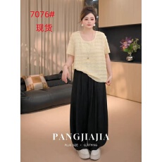 批发【胖佳佳】胖mm大码女装柔雾<b class='q'>T</b><b class='q'>恤</b>夏季气质休闲肌理感短袖<b class='q'>蕾丝</b>上衣