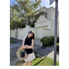 批发美式复古气质堆堆领<b class='q'>无袖</b>薄款背心女春夏季后背扭结设计感百搭上衣