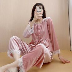 批发秋冬款<b class='q'>睡衣</b>女金丝绒长袖长裤套装蕾丝花边简约高级感家居服