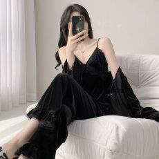 批发露丝同款海岛绒<b class='q'>睡衣</b>性感冬季吊带胸垫性感<b class='q'>三件套</b>保暖家居服