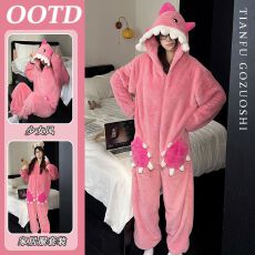 批发可爱卡通小鲨鱼连帽珊瑚绒睡衣<b class='q'>女</b>年新款加厚<b class='q'>连体裤</b>