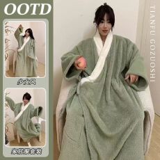 批发猴哥同款睡袍冬季珊瑚绒加厚保暖睡衣大圣绿色道袍情侣搞怪网红款