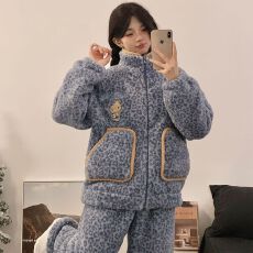 日系可爱睡衣女秋冬季新款长毛绒加厚立领拉链休闲长袖长裤家居服