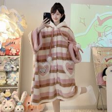 批发法兰绒秋<b class='q'>冬</b>季公主风连帽长袖中长宽松睡裙大码300斤家居服