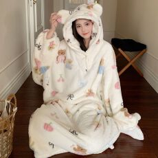 批发<b class='q'>冬</b>季爆款珊瑚绒卡通休闲女睡衣加厚连帽大睡袍套家居服
