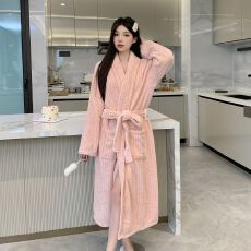 批发秋冬季睡袍女士保暖法兰绒浴袍宽松绑带睡衣粉色加厚女纯欲珊瑚绒