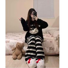 批发网红冬季新款半边绒<b class='q'>睡衣</b>女卡通甜美学生家居服外穿