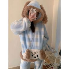 批发蓝格小狗<b class='q'>睡衣</b>女秋冬季珊瑚绒加厚甜美长袖长裤家居服套装