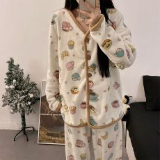 批发法兰绒 秋冬季珊瑚绒<b class='q'>睡衣</b>女长袖开衫甜美外穿家居服套装